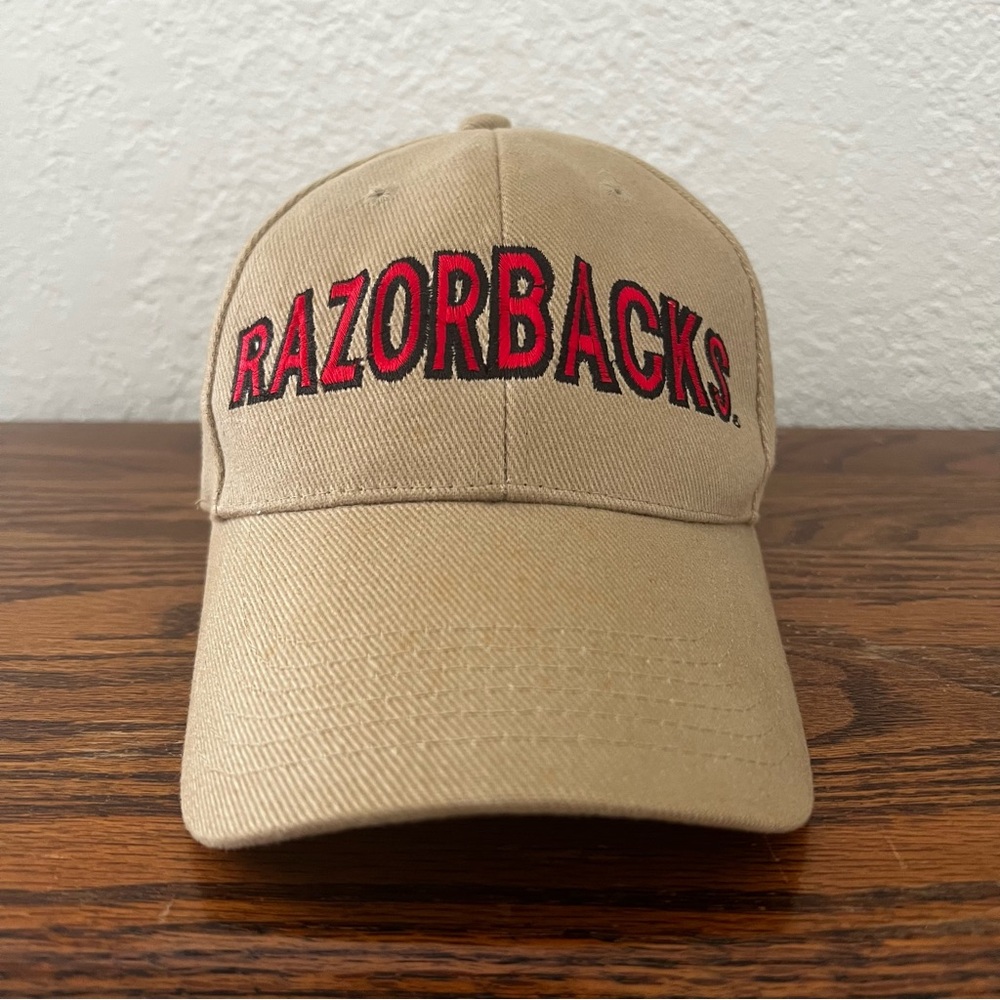 Vintage Arkansas Razorbacks Music City Bowl Hat 2002